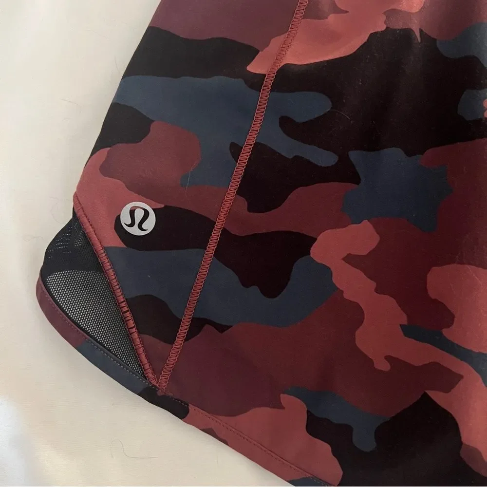 Lululemon Hotty Hot Low-Rise Lined Short 4